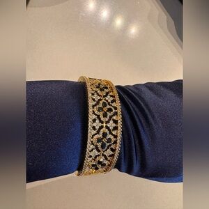 Elegant Goldtone and Blue stone Filigree Bracelet